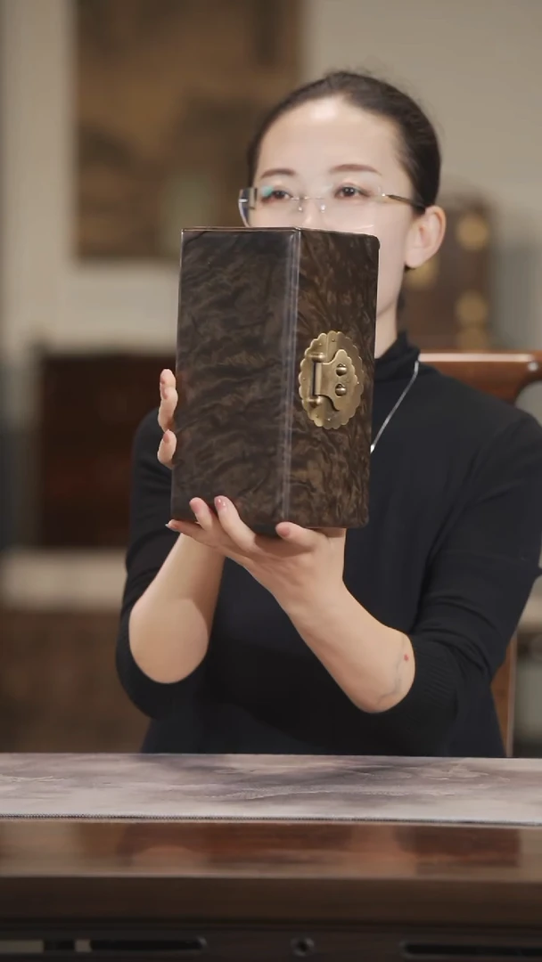 金丝楠721龙胆纹一木一器首饰盒