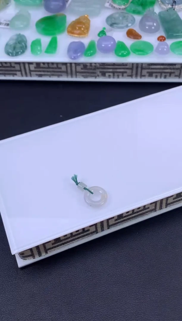 未镶嵌定制翡翠灯****知翡翠