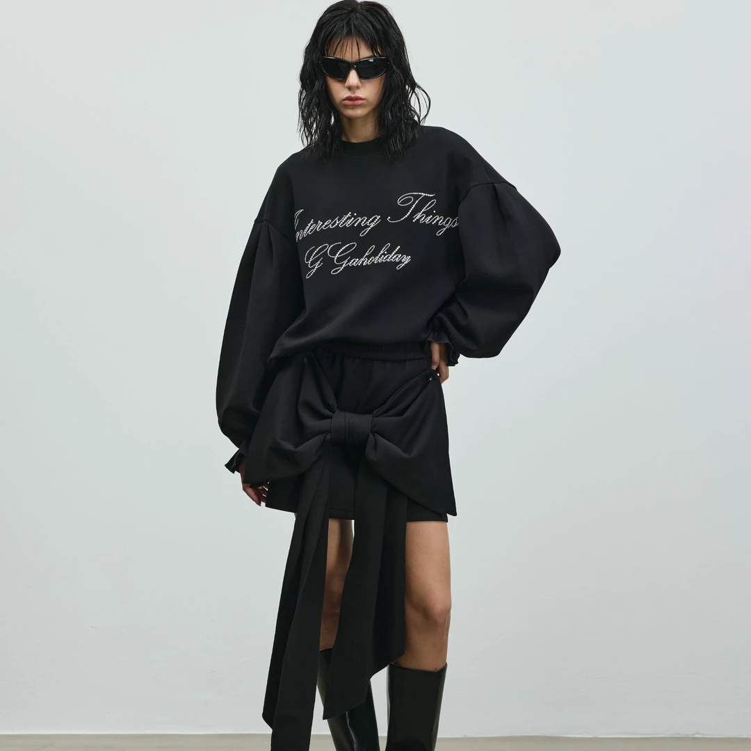 GGAHOLIDAY轻奢高级时尚休闲连帽宽松长袖卫衣短裙套装-154189/93