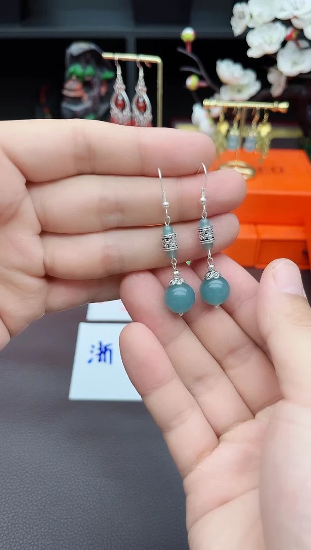 石英质玉（天山翠）银S925镶嵌耳饰420000