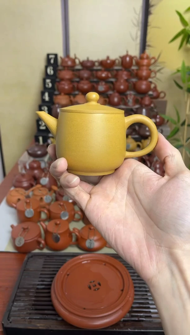 广**喜黄段泥汉瓦160cc手拉壶