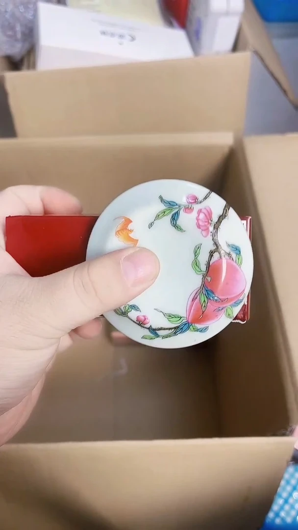 瓷片小灯泡
