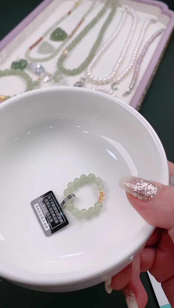 【闪购商品】和田玉戒指银S925镶嵌39