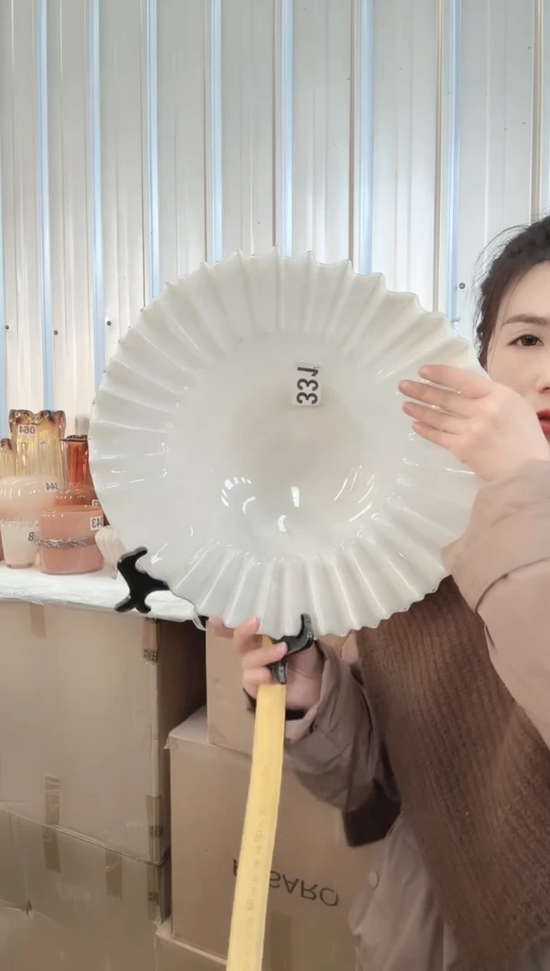 096直播玻璃花瓶