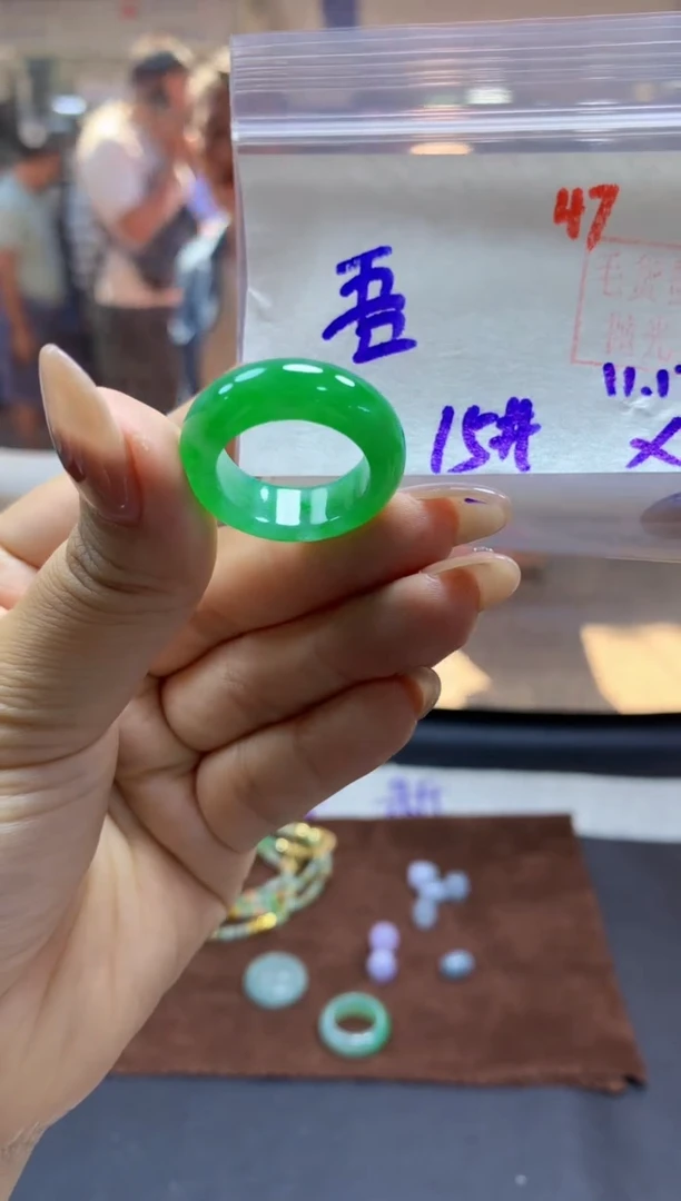 未镶嵌定制翡翠吾***期戒圈#23800元-毛货需精细抛光