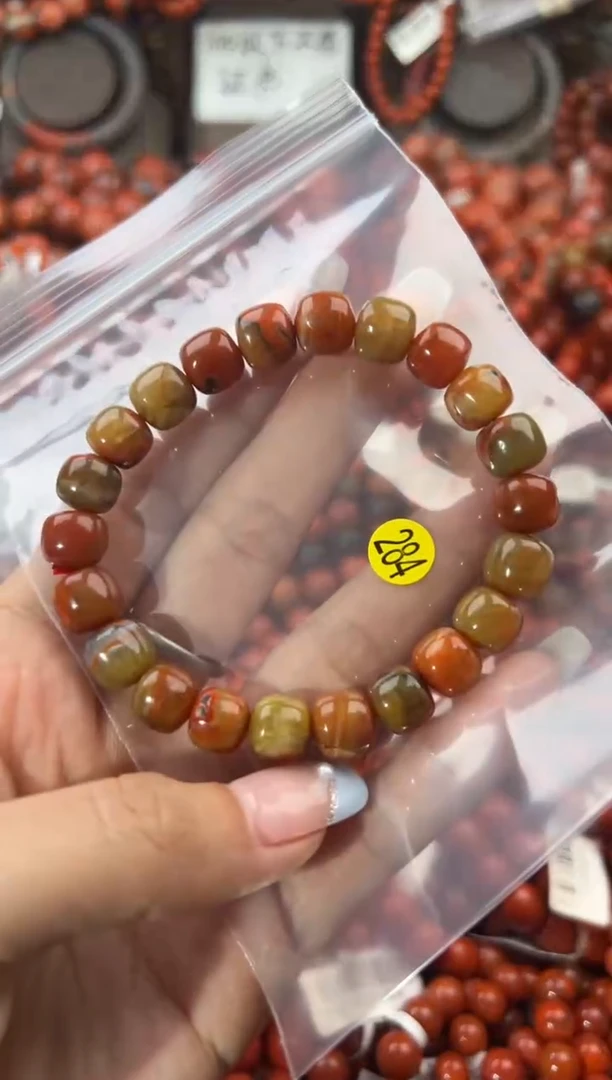 未镶嵌手串南红玛瑙9+