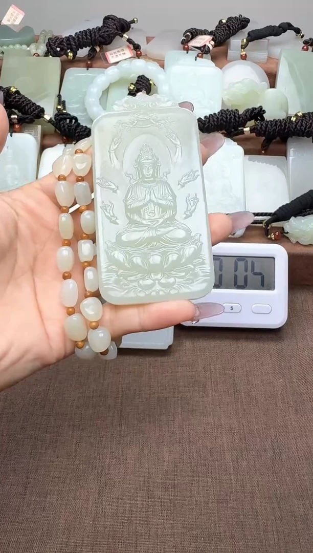 颈饰未镶嵌和田玉1