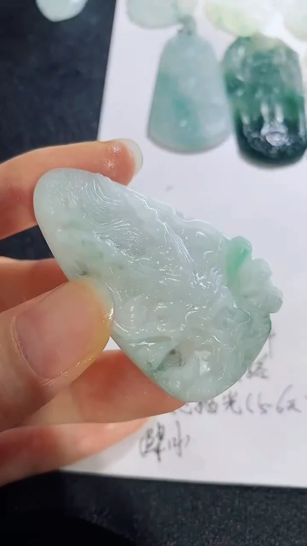 未镶嵌定制翡翠23132158123123