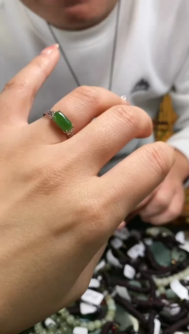 【闪购商品】和田玉颈饰未镶嵌多样性发货，拍一发一