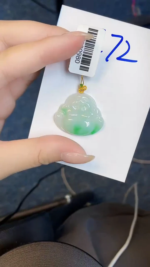 【闪购商品】翡翠颈饰18K金镶嵌00000000