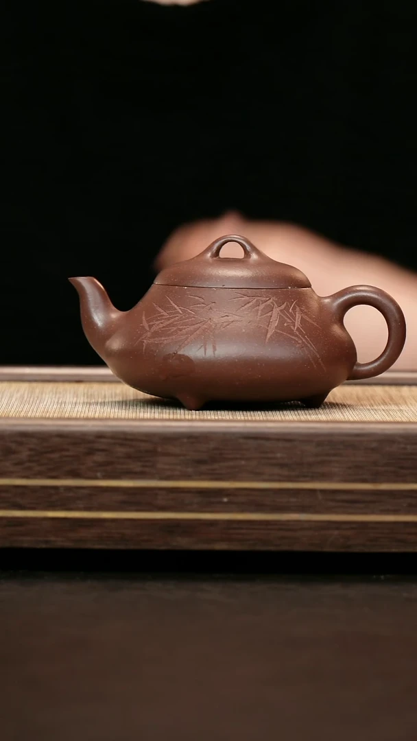 茶壶紫砂91底槽清  汉棠石瓢壶