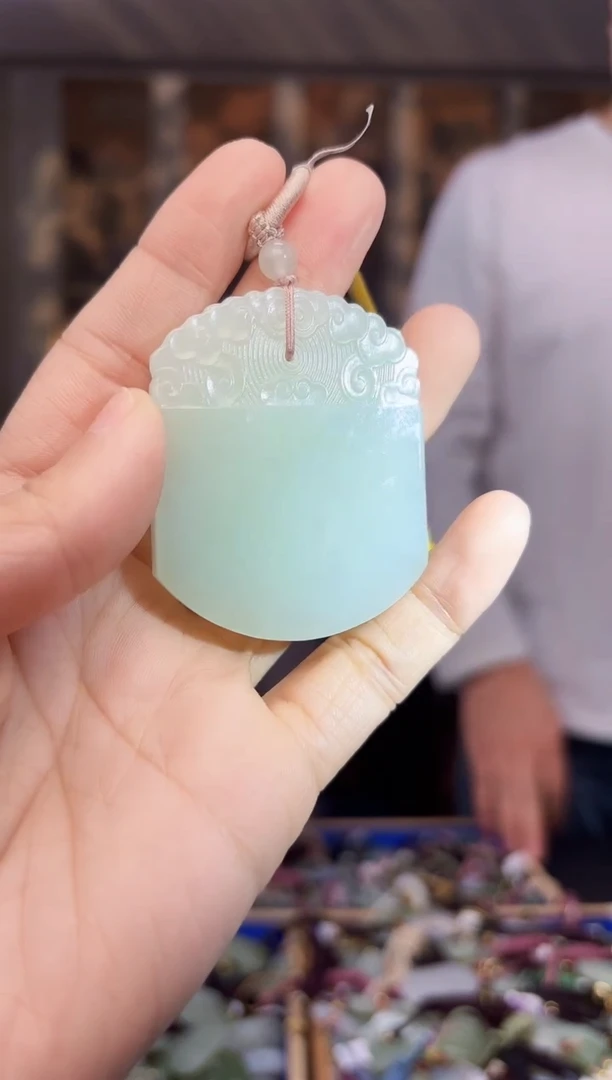 【闪购商品】和田玉挂件未镶嵌拍一发一