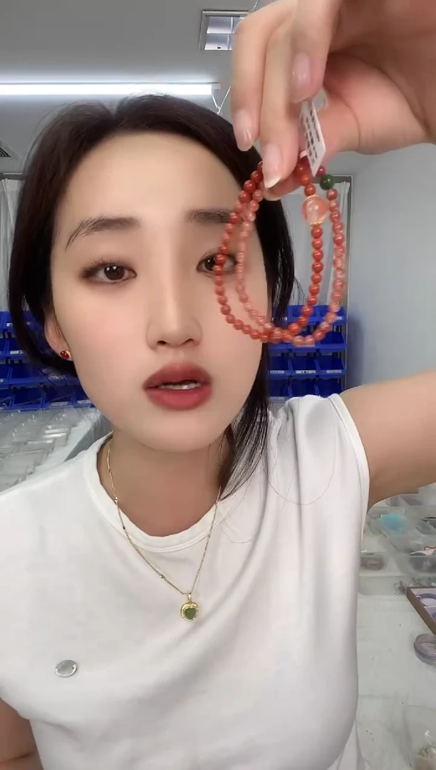 手链未镶嵌南红玛瑙天然珠宝多样性发其一