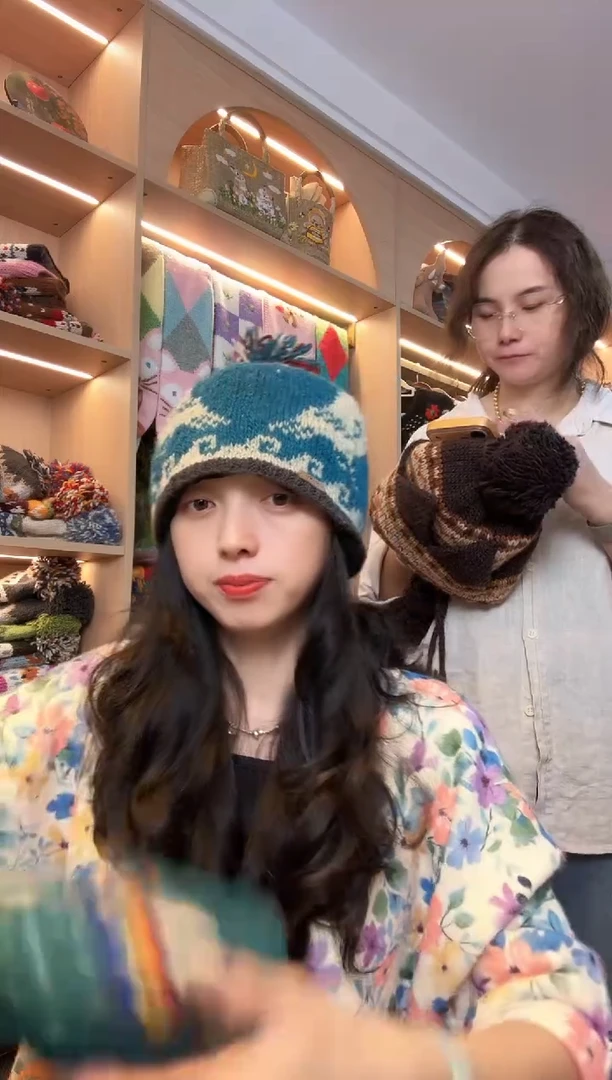 细羊毛像素喜鹊单球帽