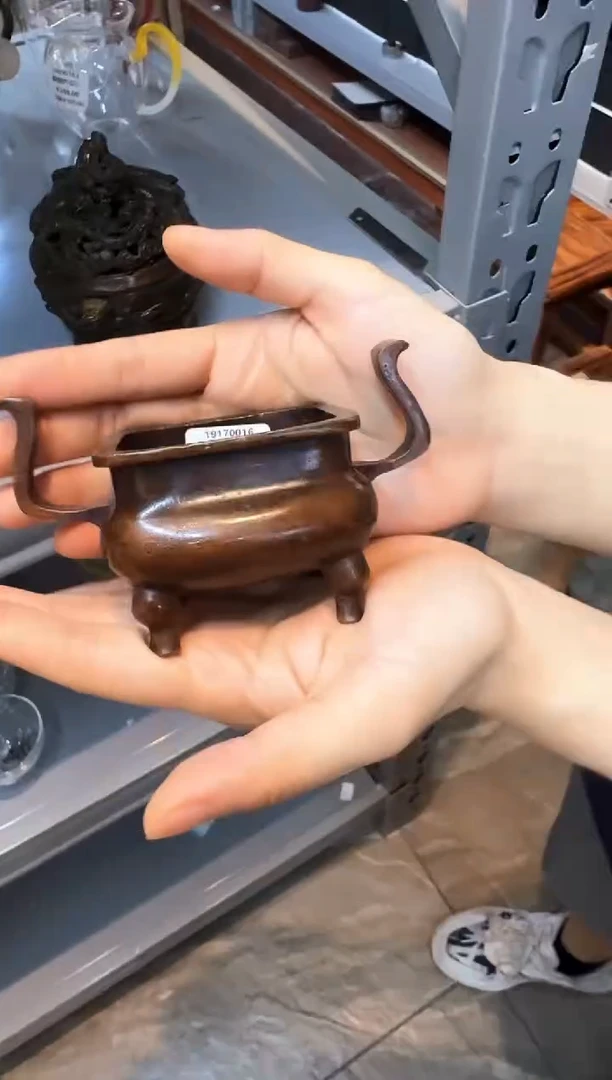 搬迁清仓中 且拍且珍惜