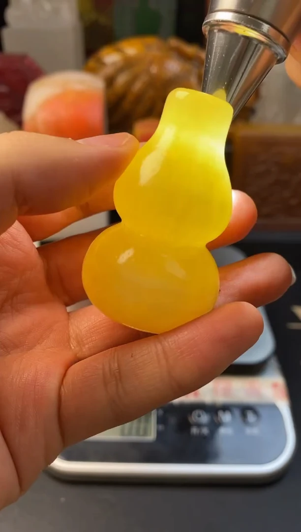 寿山石印石高山晶葫芦（福禄）圆章-如意