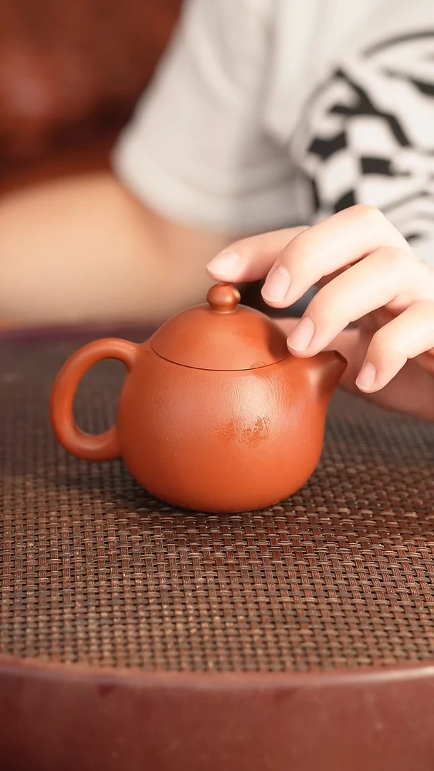 茶壶紫砂全手 大红袍 龙蛋 底裂 瑕疵