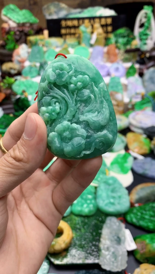 颈饰未镶嵌翡翠天然A货翡翠