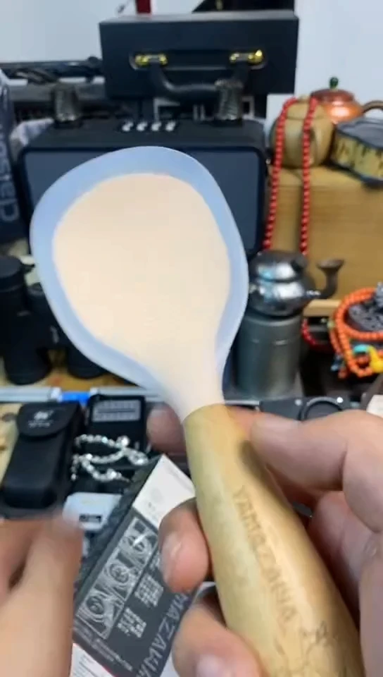 瓷片闪购商品，如图所示