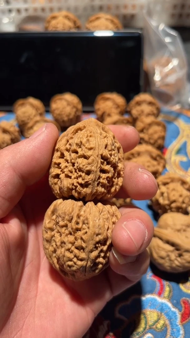 把件文玩核桃D***?008南疆