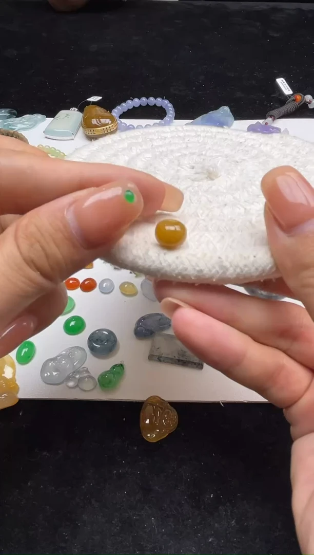 未镶嵌定制翡翠黄鼓珠2号220/清