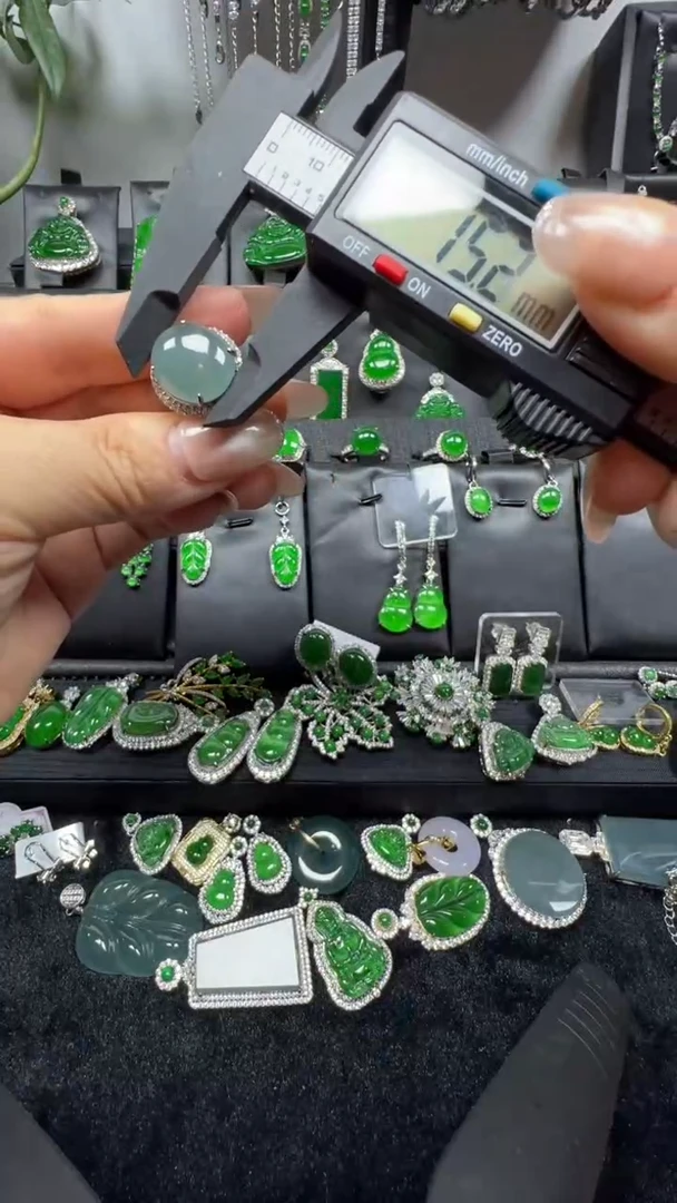 未镶嵌戒指翡翠36