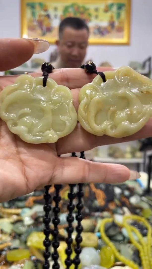 【闪购商品】岫玉吊坠未镶嵌多样性发货其中发一件