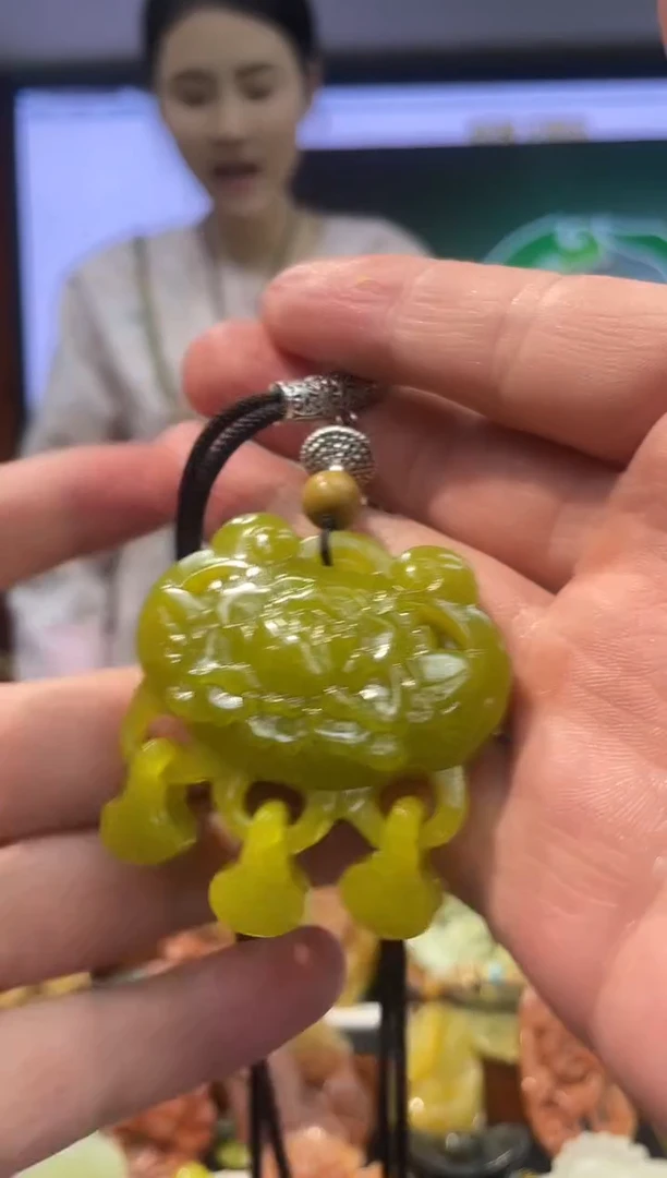 【闪购商品】岫玉吊坠未镶嵌多样性发货*拍一发一