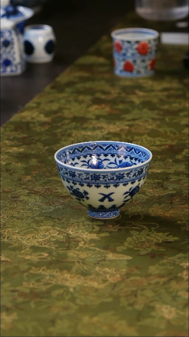 其他精品青花鸡心杯