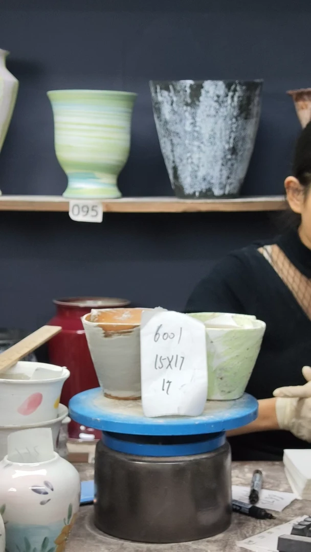 ?****?江西景德镇花盆微瑕6001