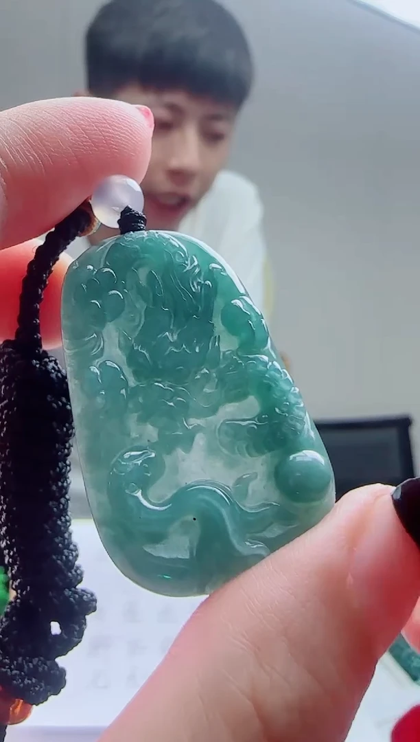 颈饰未镶嵌翡翠天然A货翡翠  多样性发其一
