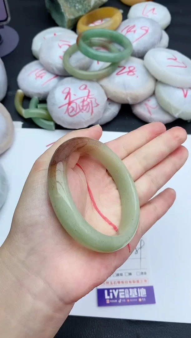 未镶嵌手镯石英质玉211+58/59