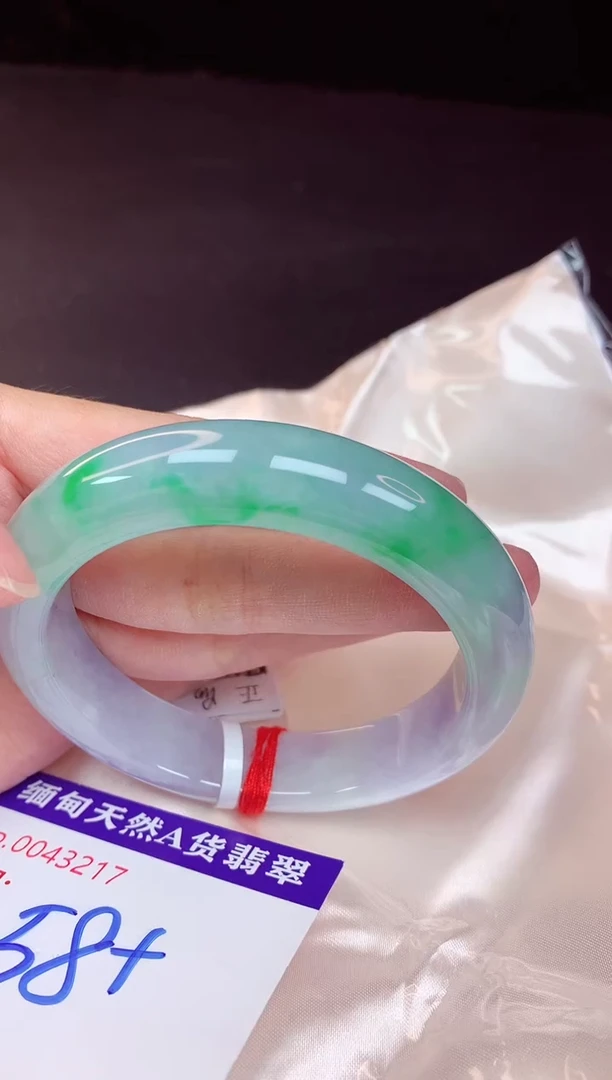 未镶嵌手镯翡翠58+