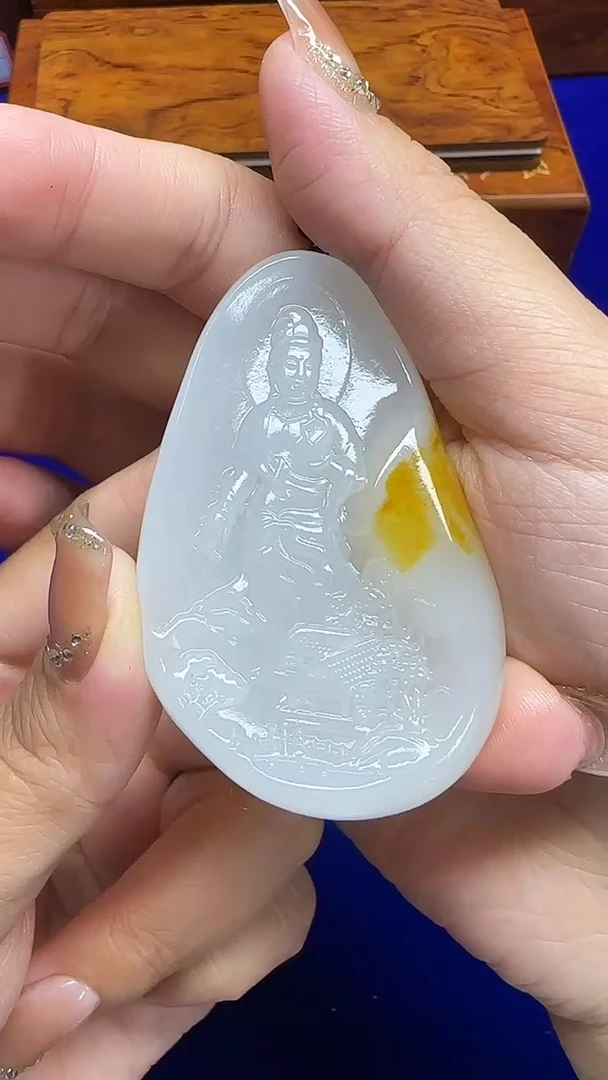 颈饰未镶嵌和田玉黎****本1