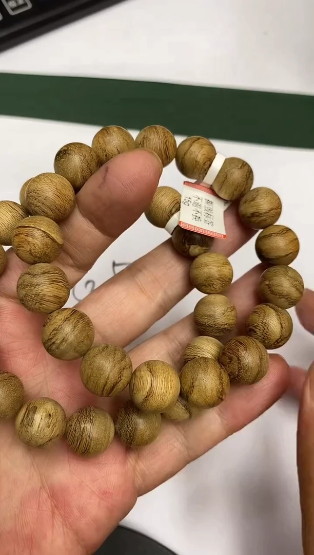 沉香手串CRX601达拉干白棋天然野多样性发一