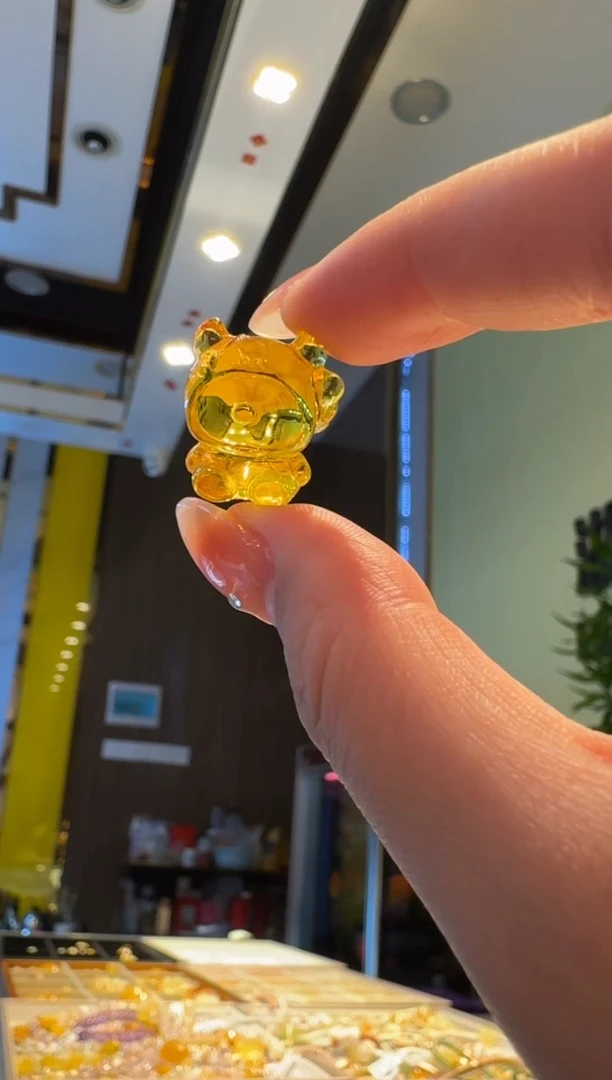 未镶嵌琥珀珠宝奇石天蝎