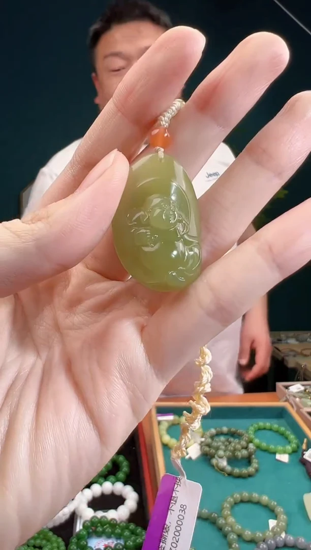 颈饰未镶嵌和田玉多样性发货 拍一单发一个