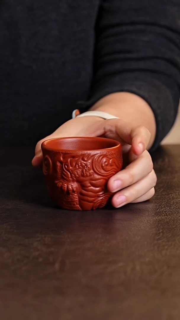 茶杯紫砂龙行天下