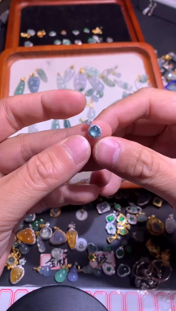 【闪购商品】翡翠吊坠(不含链)银S925镶嵌1