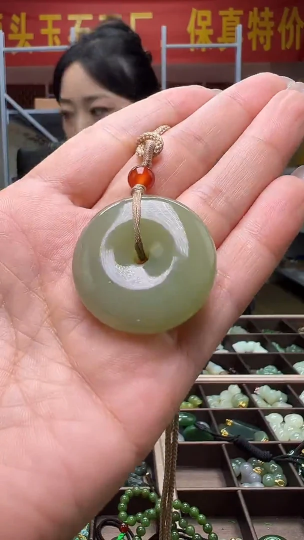 颈饰未镶嵌和田玉(多样性发货.发其一）102