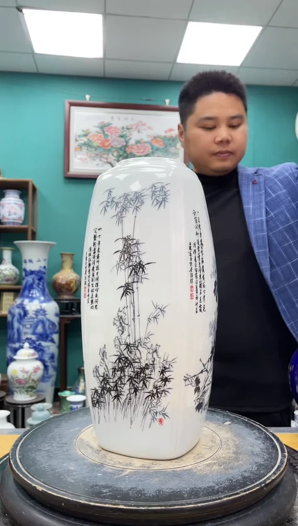 摆件四方瓶陶瓷摆件