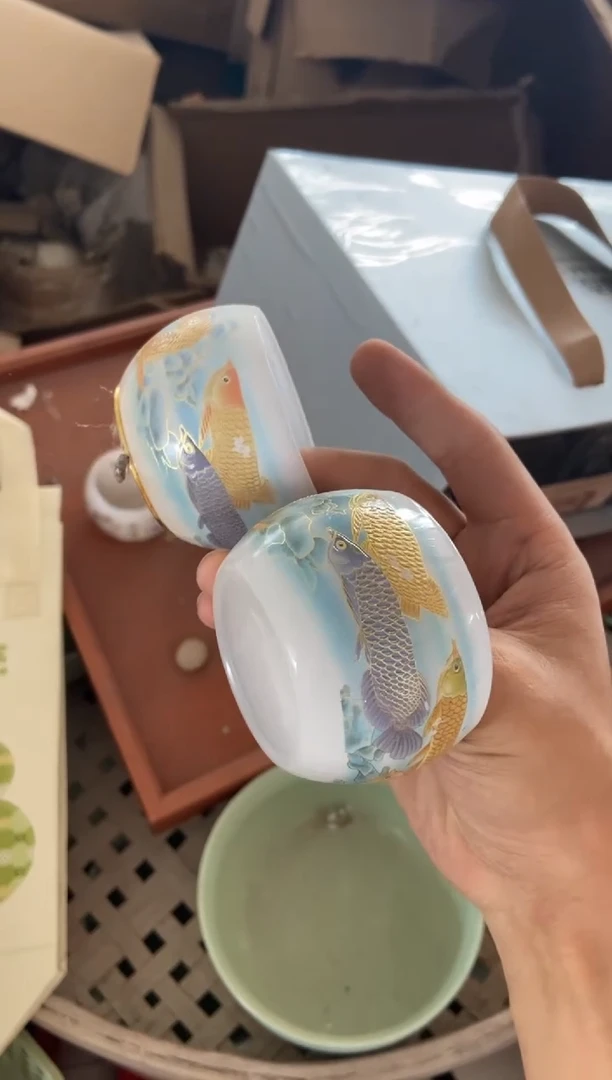 杯摄影的产品有使用过的痕迹有点脏介意勿拍