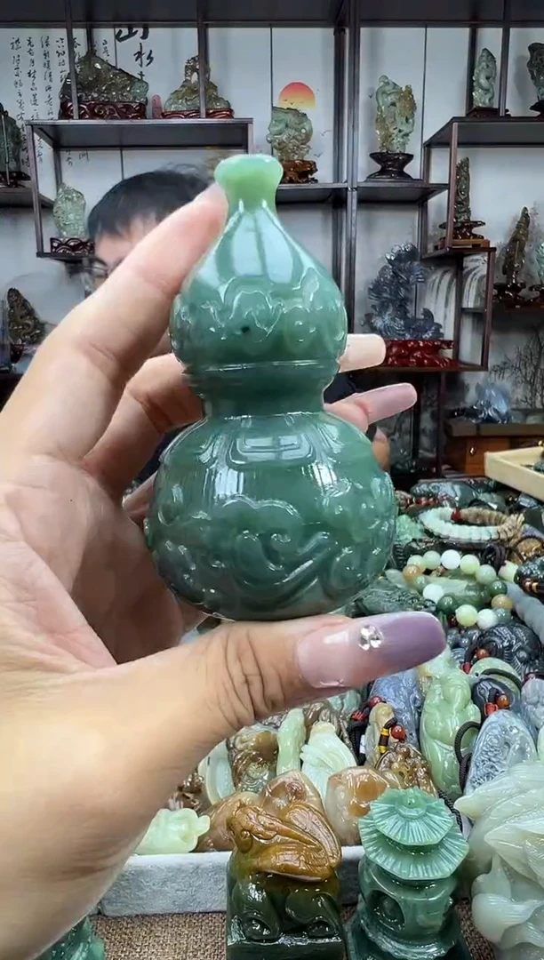 未镶嵌和田玉把件1