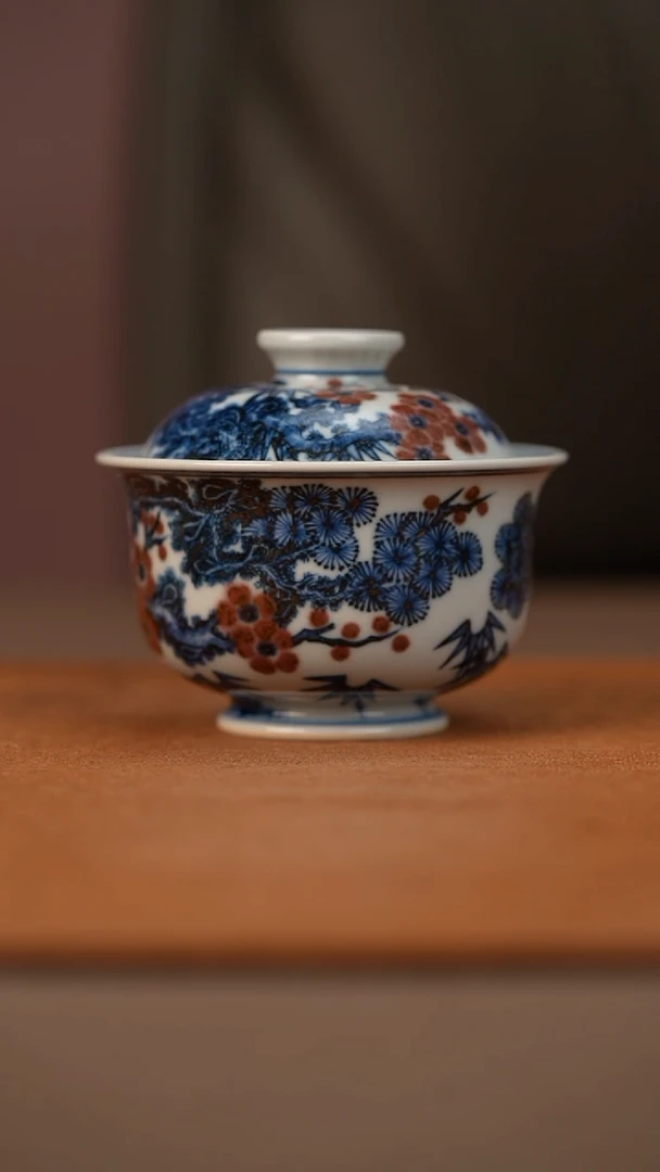 瓷又见春风青花釉里红松竹梅盖碗