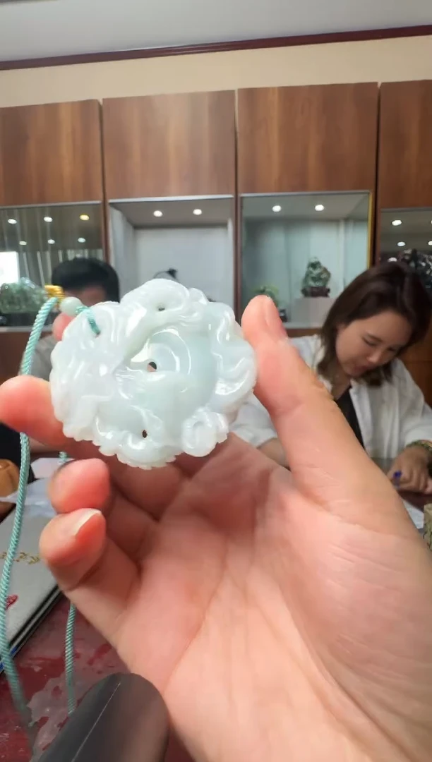 翡翠挂件未镶嵌WJS0627-694
