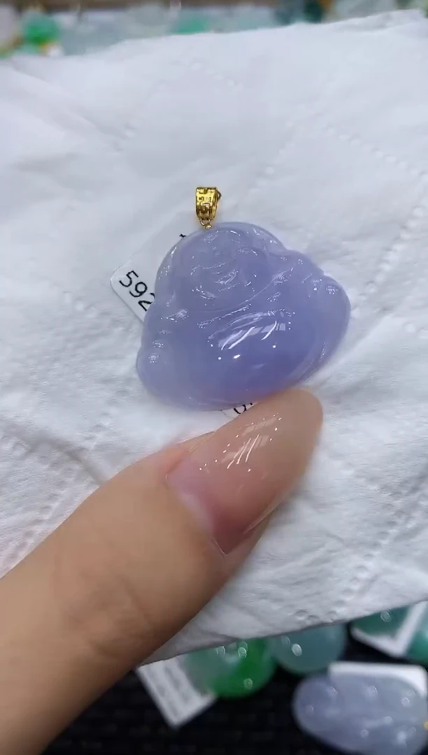 颈饰18K金镶嵌翡翠111111111111