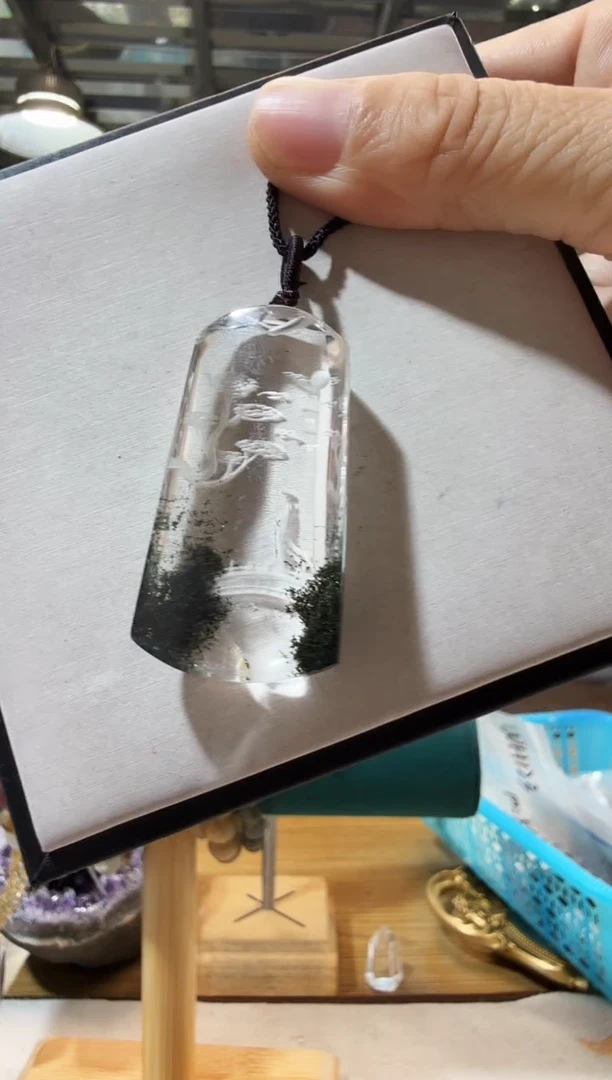 吊坠(赠链)未镶嵌水晶优0664