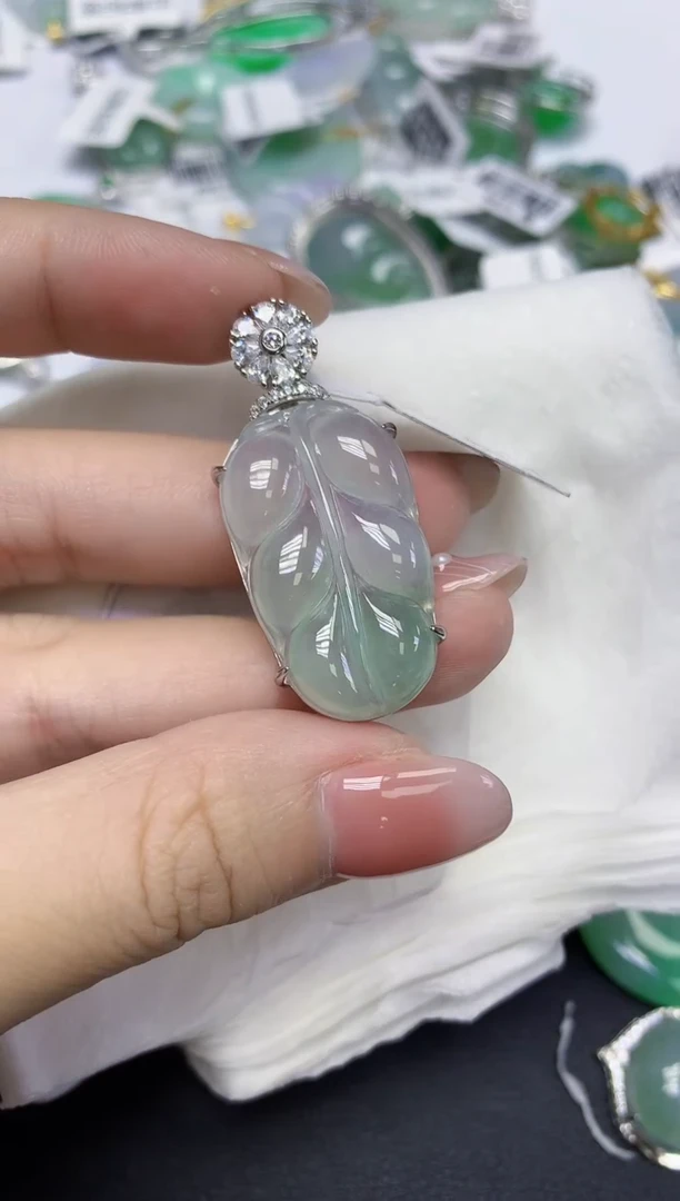 颈饰未镶嵌翡翠天然缅甸翡翠A货多样性发一件