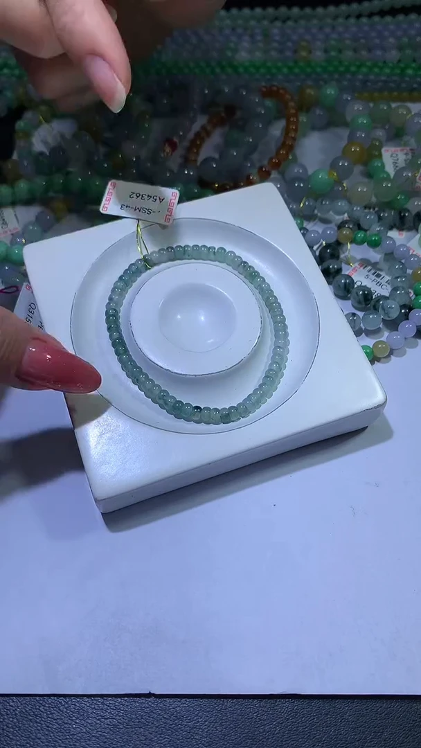 颈饰未镶嵌翡翠ZX018899