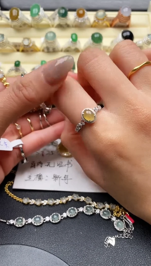 【闪购商品】翡翠戒指银S925镶嵌缅甸天然A货翡翠44  4-9